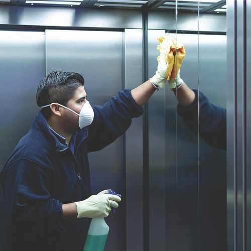 Streak-Free Glass Cleaner, Pleasant Scent, 1 gal Bottle