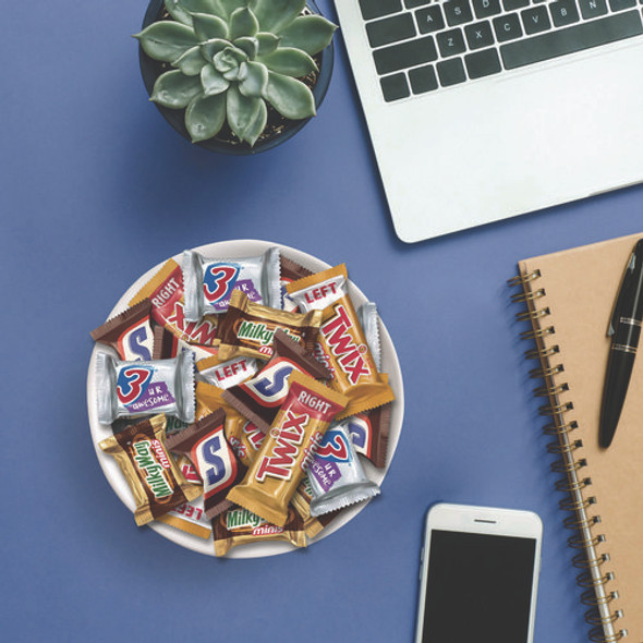 Minis Variety Pack, Chocolate, 49.44 oz Bag, 180 Pieces