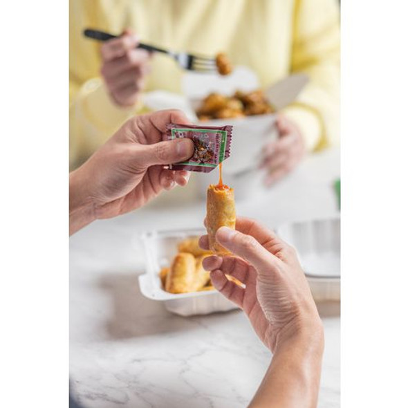 Siracha Sauce, 9 g Packet, 200/Carton