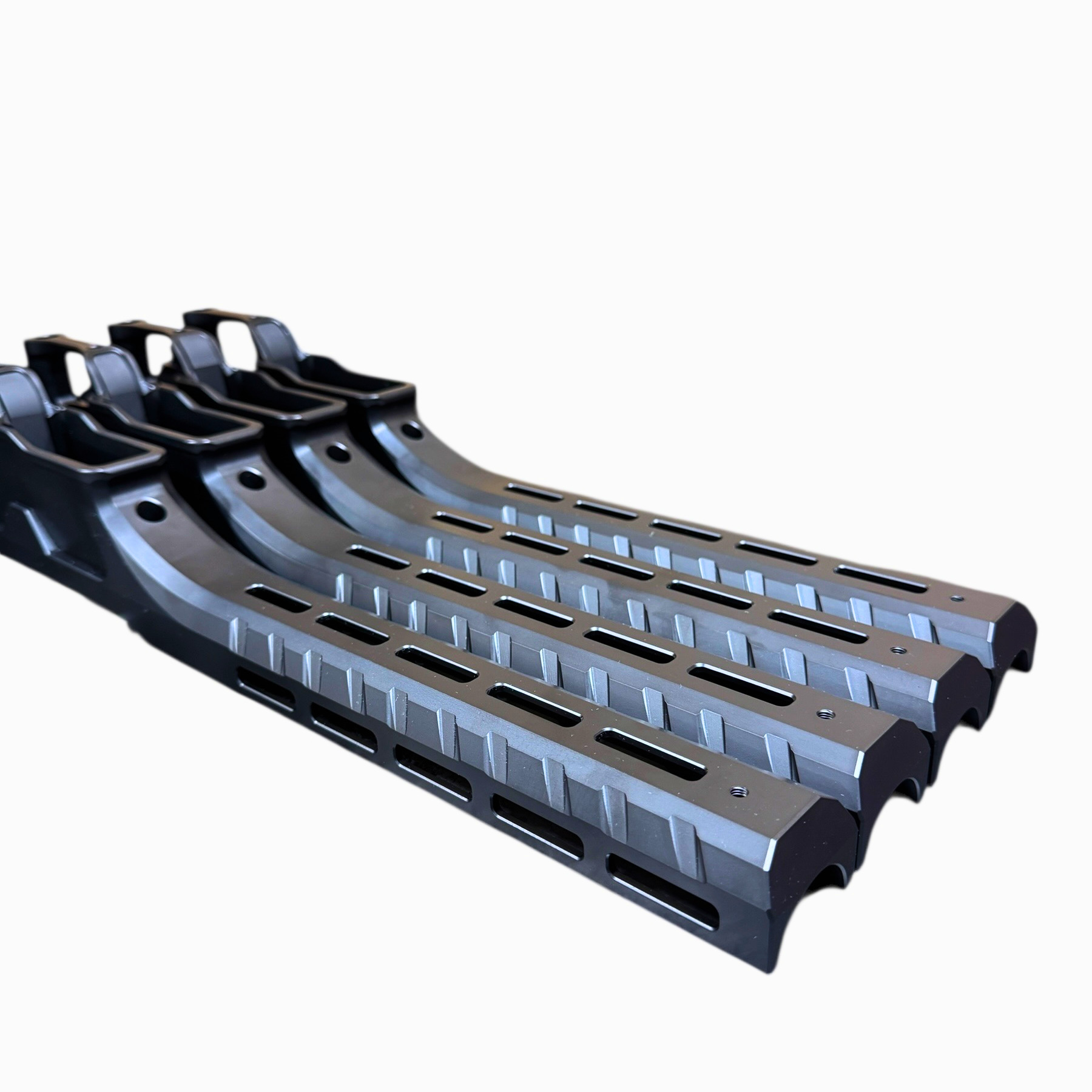 <p>15 M-LOK Slots</p>