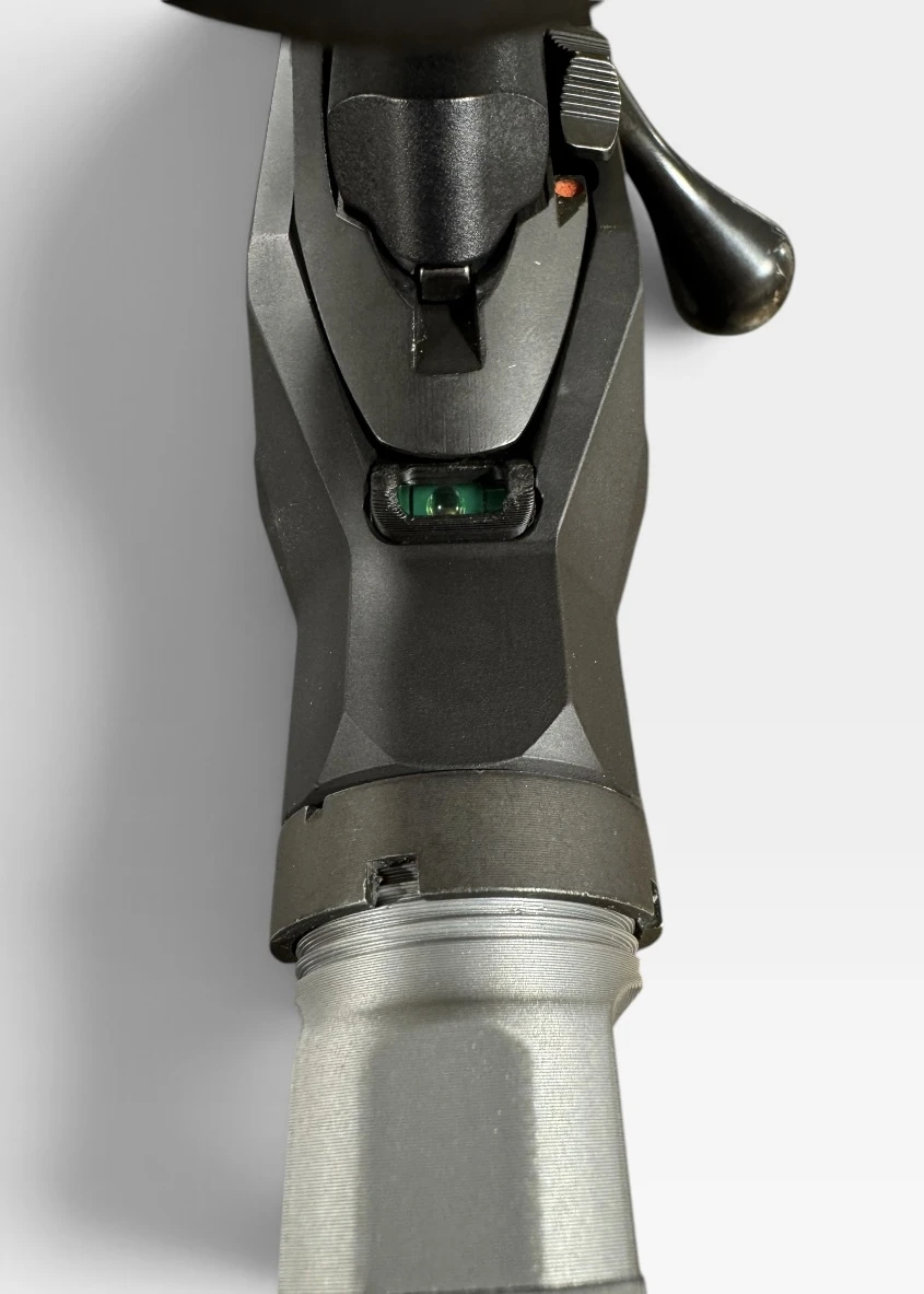 Tanson Recon Chassis integrated bubble level