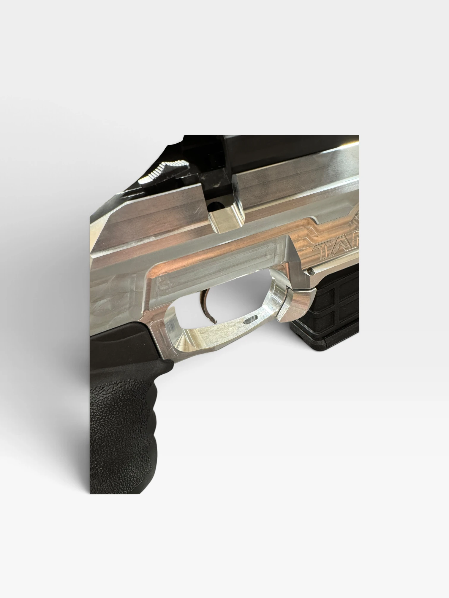 Tanson Recon Chassis trigger adjustment access