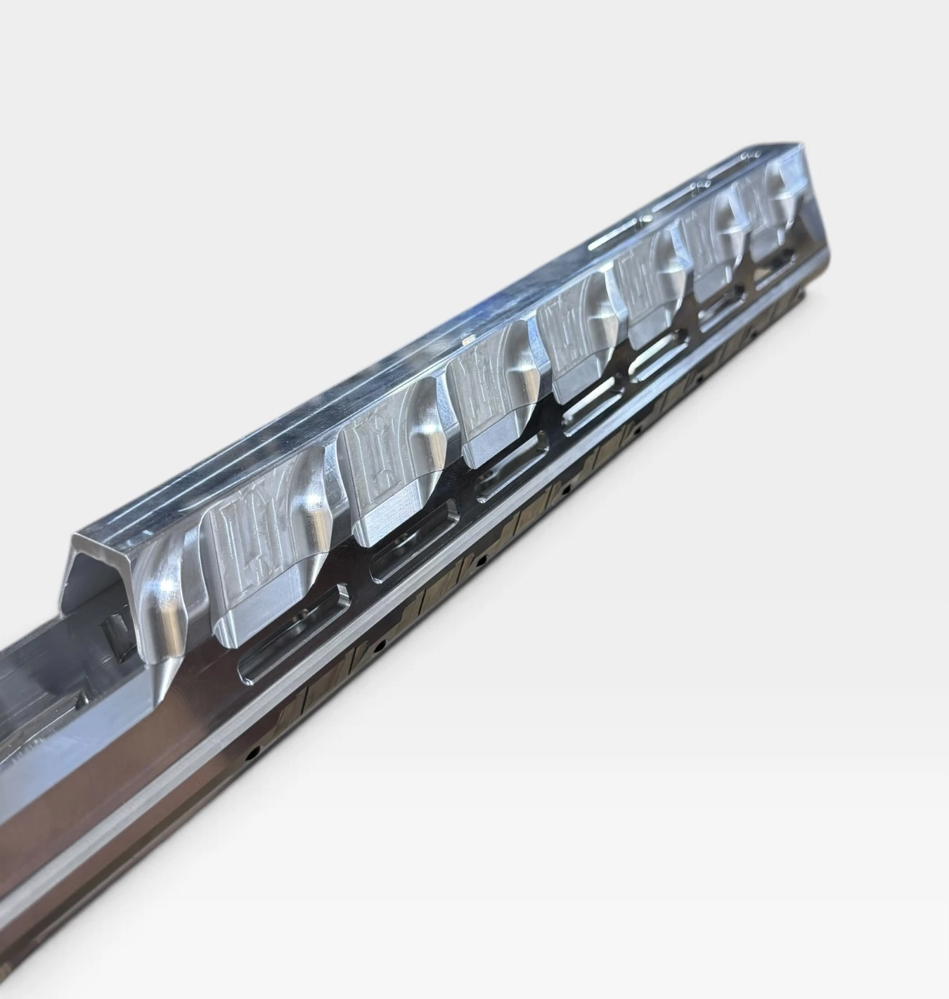 Tanson Recon Chassis M-LOK mounting locations