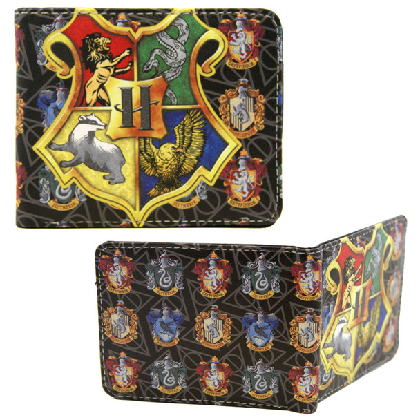 Hogwarts Crest - Harry Potter 4x5" BiFold Wallet Hogwarts Crest - Harry Potter 4x5" BiFold Wallet