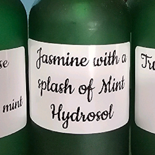 Jasmine with a touch of Mint Hydrosol Jasmine with a touch of Mint Hydrosol