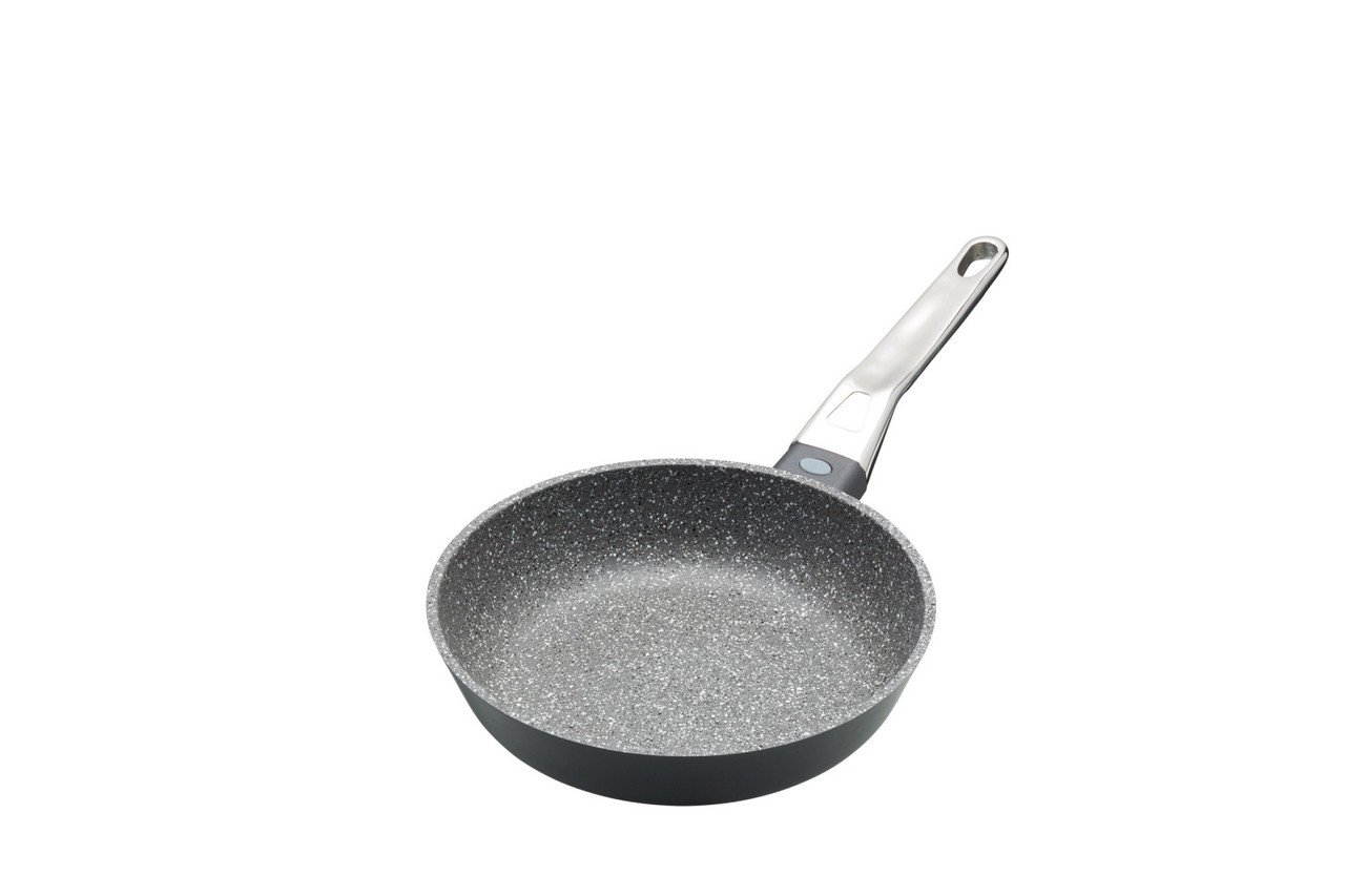 MasterClass Cast Aluminium Fry Pan, 20cm Lifetime Brands Europe