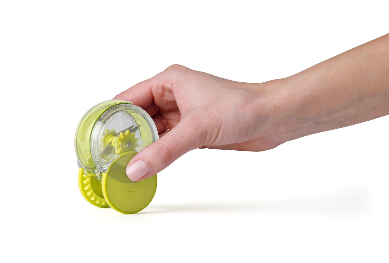 Chef'n GarlicZoom™ Garlic Chopper Lifetime Brands Europe