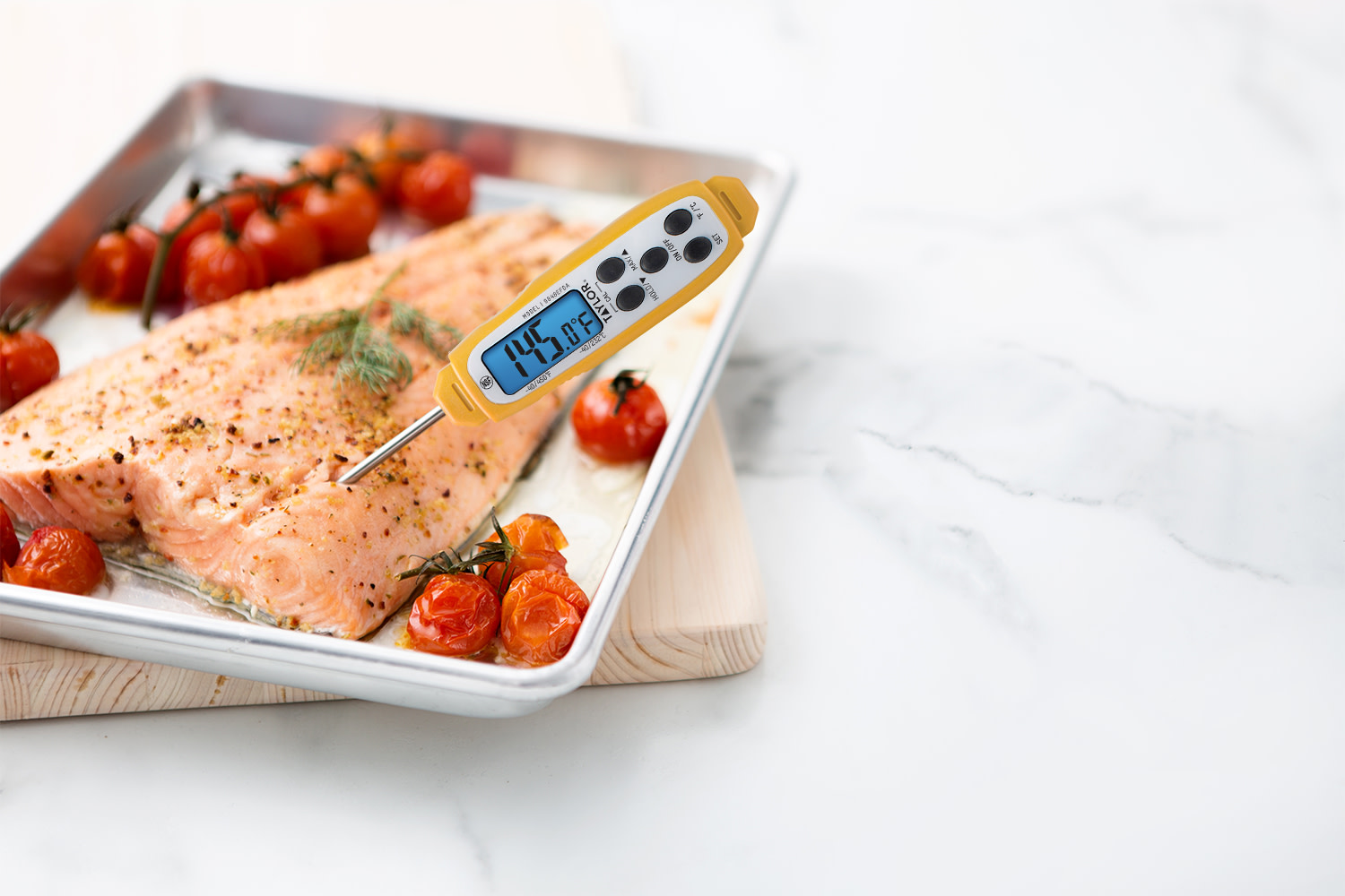 Taylor Waterproof Instant Read Thermometer with Digital Display Taylor Waterproof Instant Read Thermometer with Digital Display