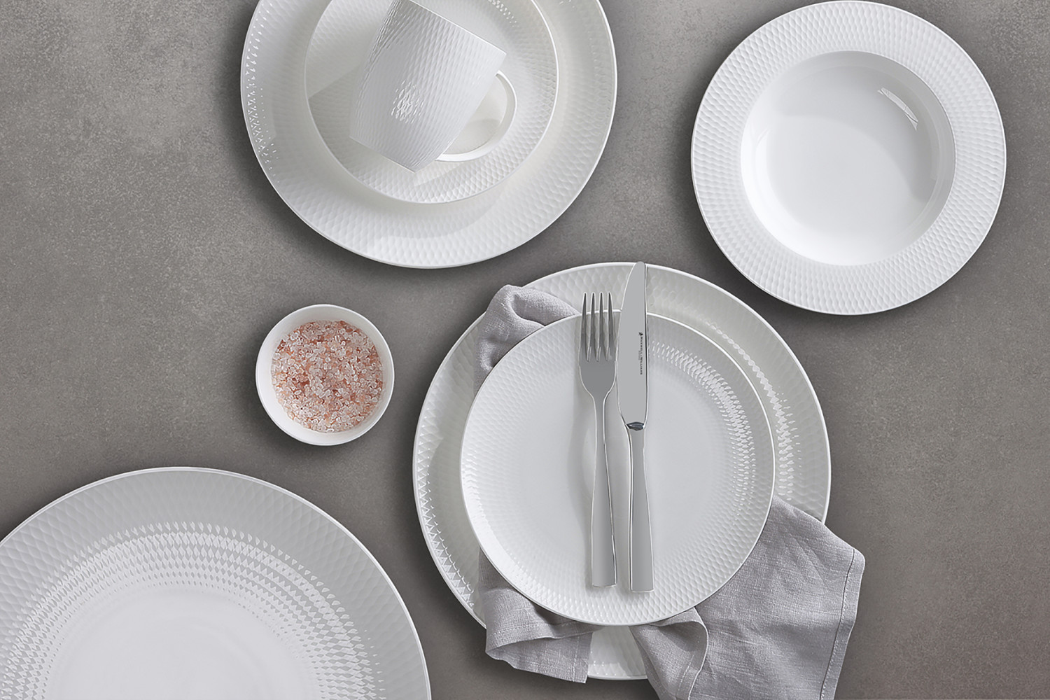 Maxwell & Williams White Basics Diamonds 27cm Dinner Plate