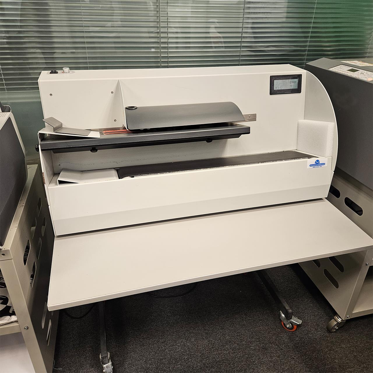 NEOPOST / QUADIENT - IM-27 Letter Opener - Refurbished