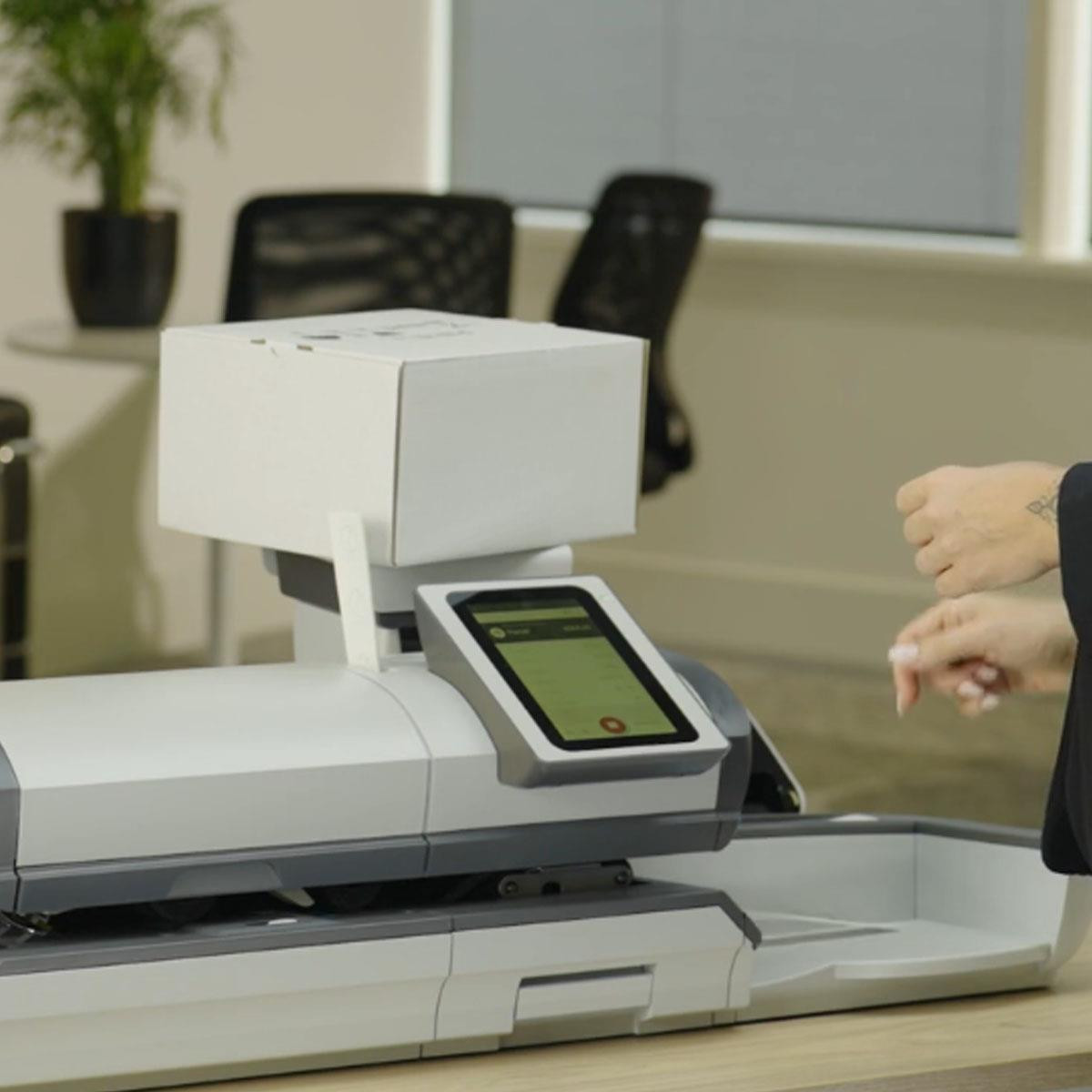 QUADIENT IX6 Franking Machine