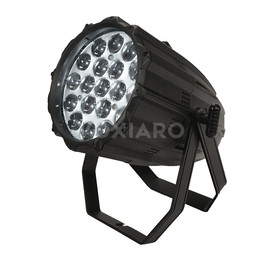 1915 RGBW Led Zoom Par Light