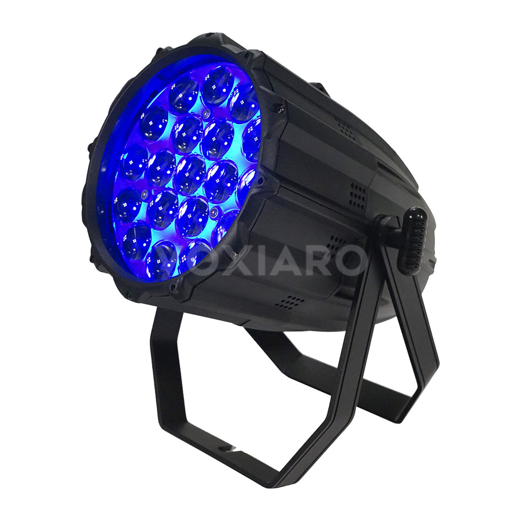 1915 RGBW Led Zoom Par Light