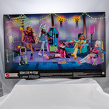  Monster High Student Lounge Playset, Themed Accessories, Working Vending Machine 