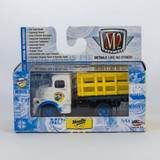  M2 Machines 1957 Dodge 700 COE Truck  Moon Pie MN01 