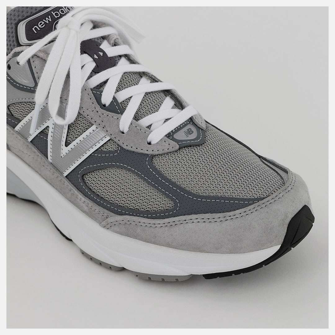 New Balance Men's 990v6 Shoes | TYLER'S