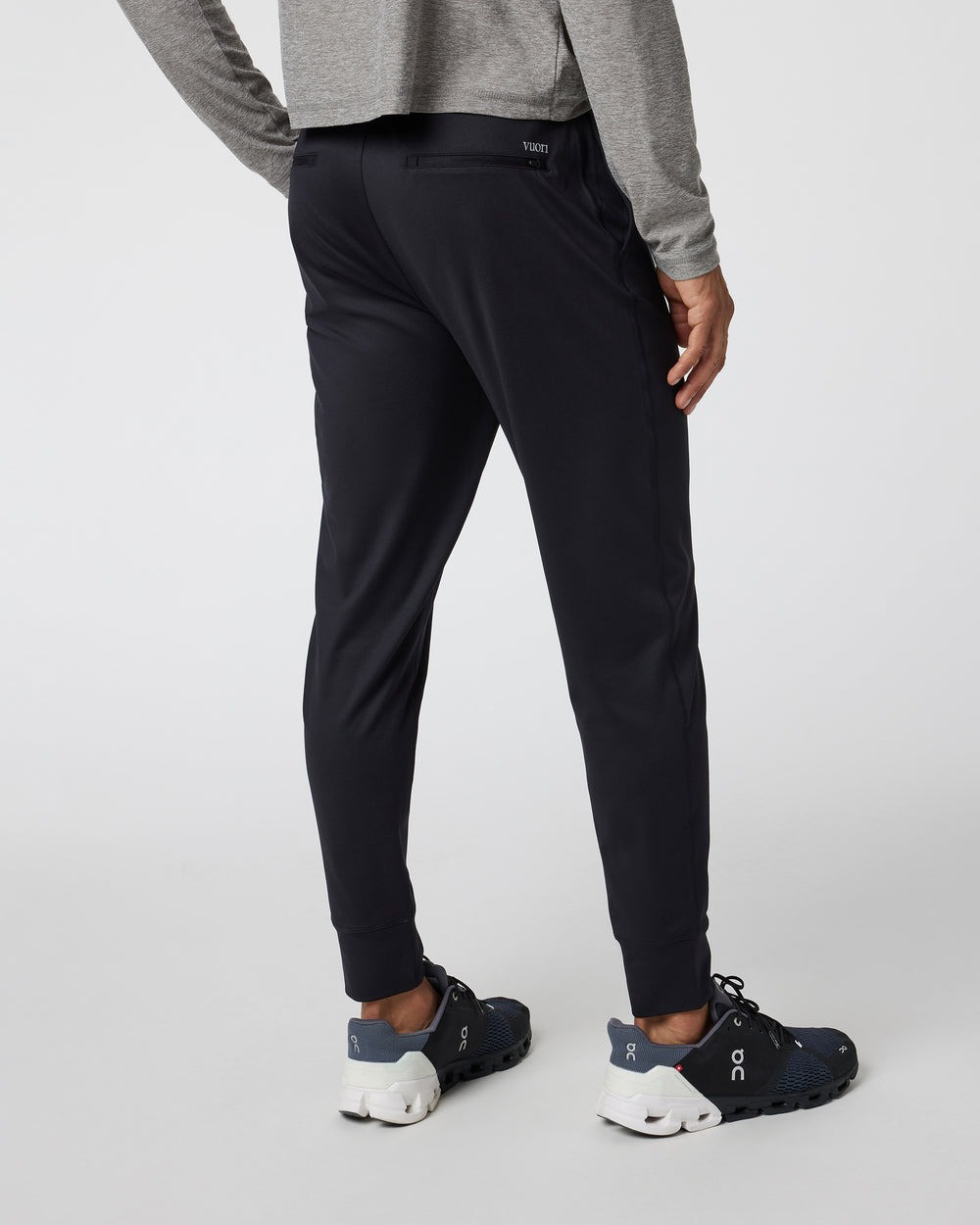 Vuori Men's Sunday Performance Joggers | TYLER'S