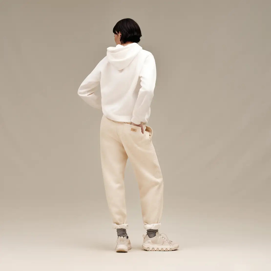 UGG Women's Classic Sweatpants | TYLER'S