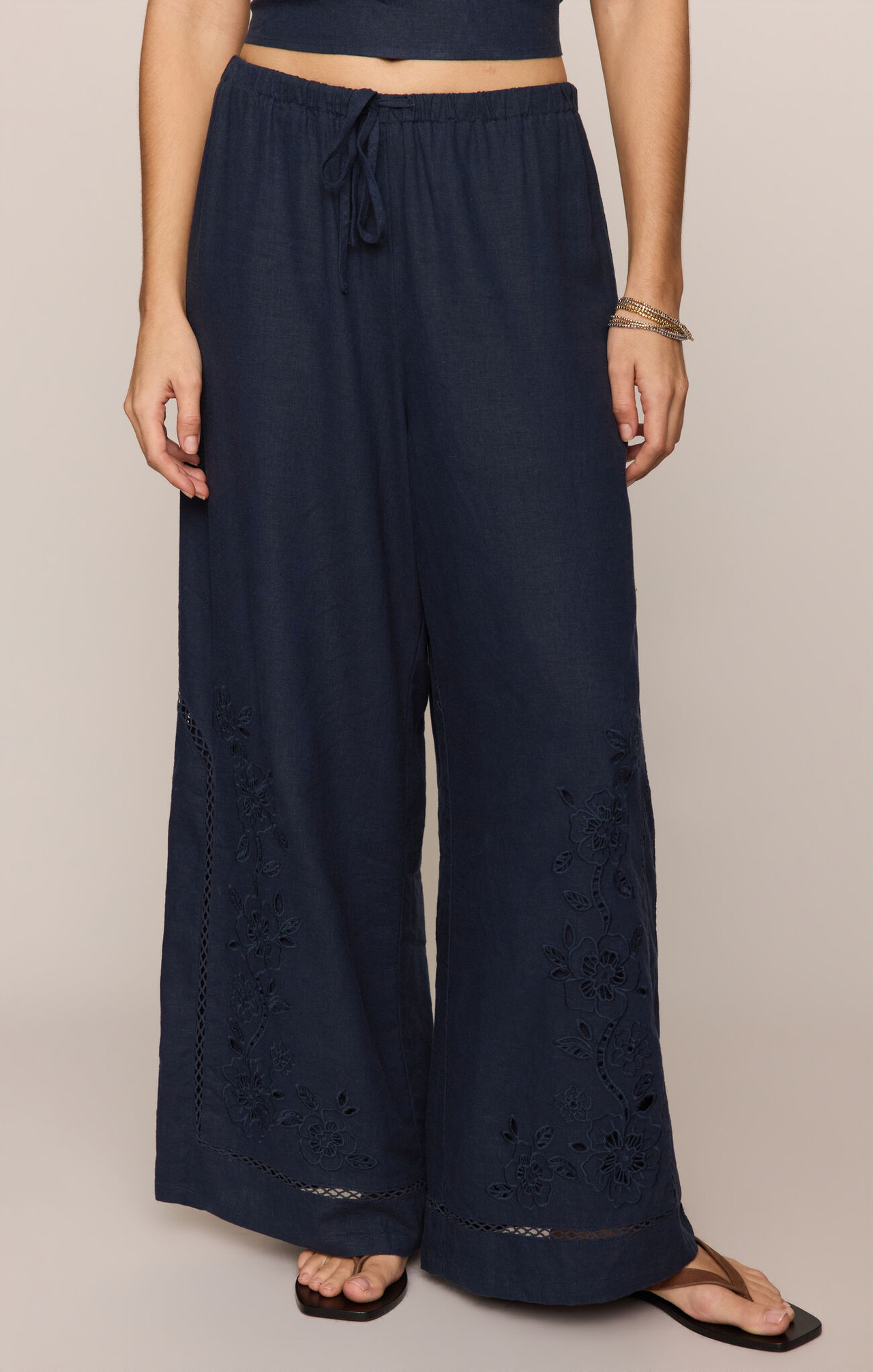 Z Supply Women's Sid Embroidered Pants | TYLER'S