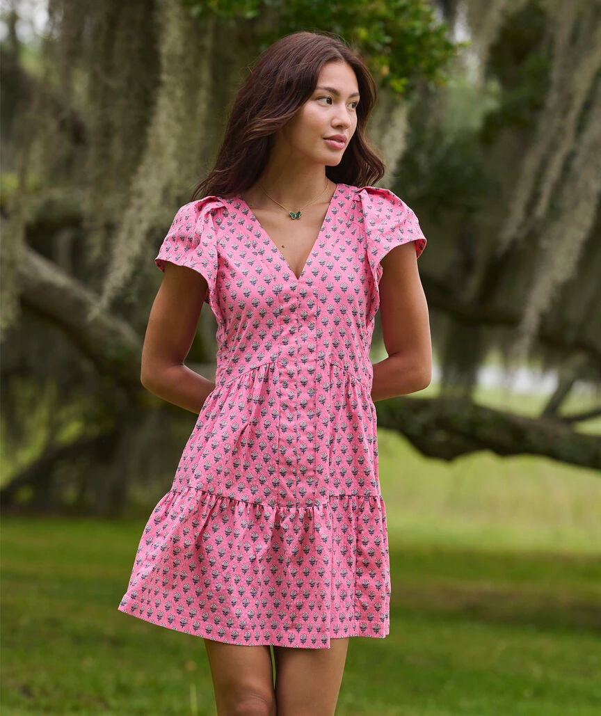 vineyard vines dress Women's Sophie Harbor Color:PASTEL CORAL Summer Maxi Dresses Classic, timeless, and full Plaid dress in feel Easy