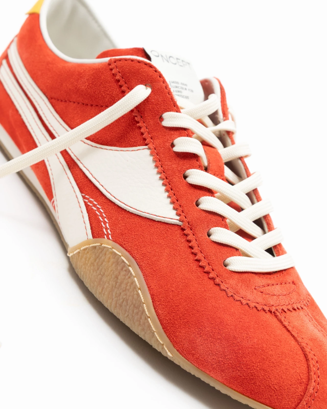 ミントン❣️ ティーマット&ミトン Oncept Women's Lund Shoes | TYLER'S