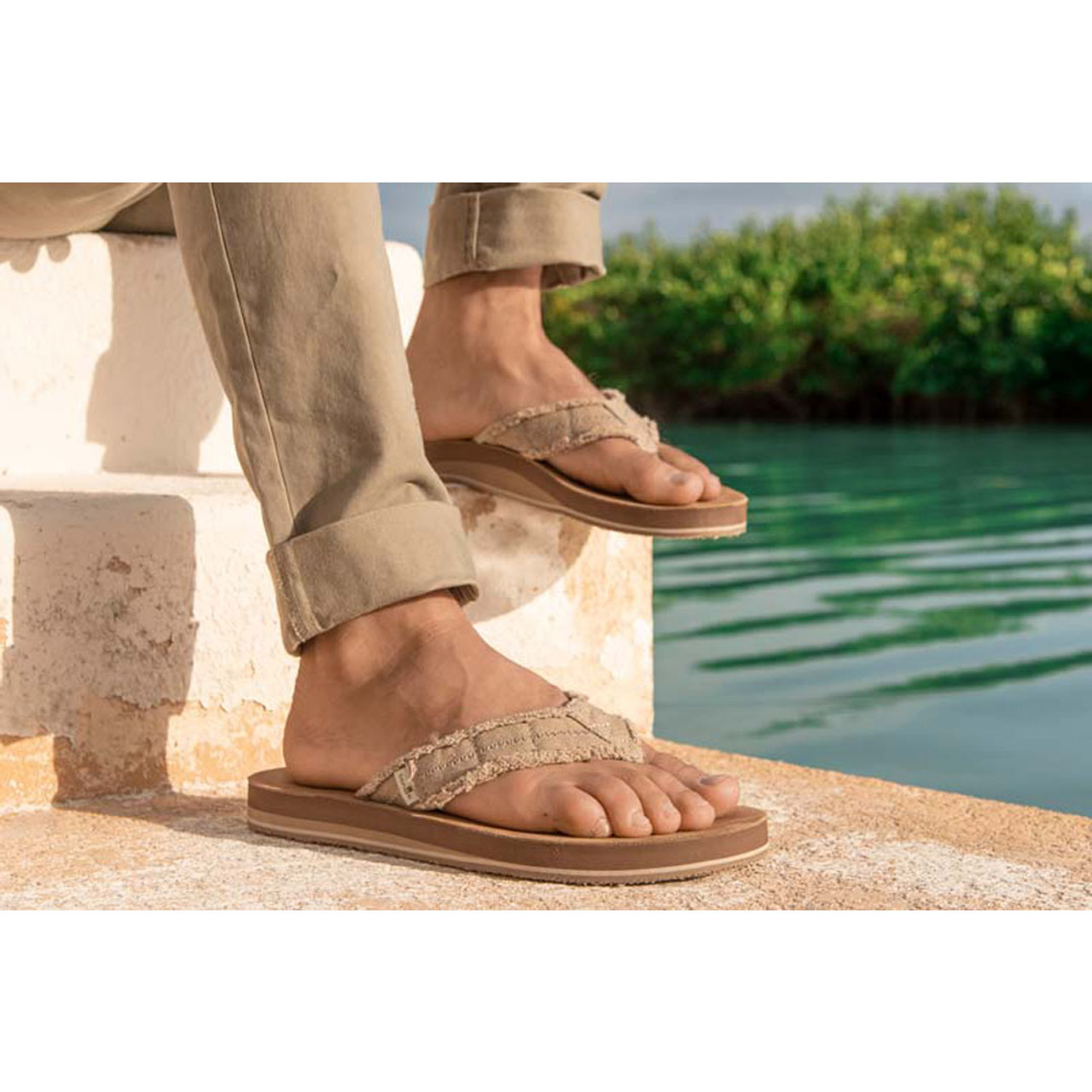 Sanuk men's hot sale fraid not