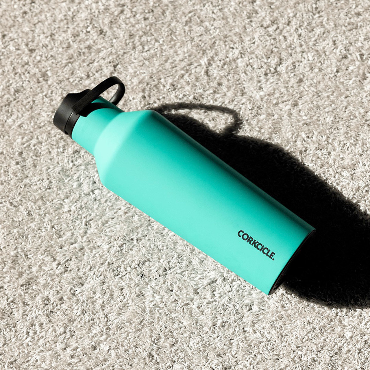 CORKCICLE Sport Canteen Turquoise 40oz Bottle - TURQUOISE