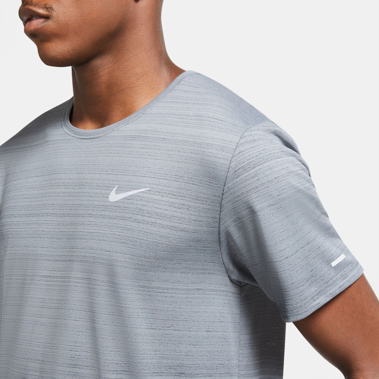 Udstyr Vandt En del Nike Men's Dri-FIT Miler Running Top $ 35 | TYLER'S