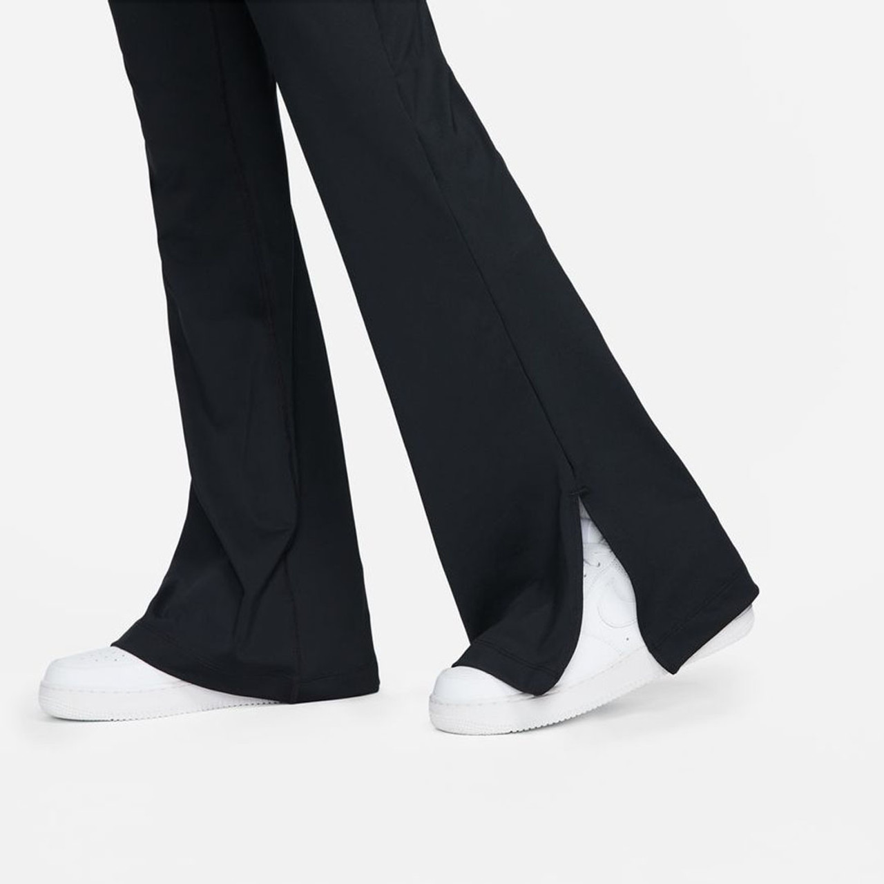 NIKE Women's Nike Sportswear Team High-Rise Flare Leggings