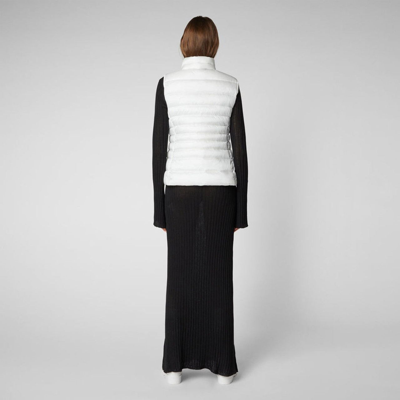 アウターその他 SAVE THE DUCK Woman Waistcoat Black D85310WIRIS20 10000 Save The Duck Women's Lynn Puffer Vest | TYLER'S
