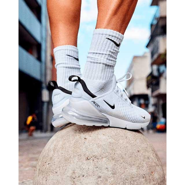 men's air max 270 black and white