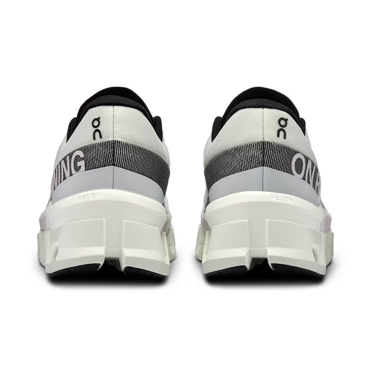 On Cloudstrider スニーカー ホワイト/ブラック On Men's Cloud 6 Black White – Orleans Shoe Co.
