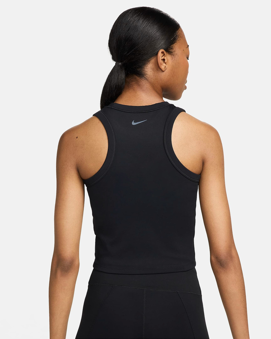 ★ Nike★ One Fitted Dry Fit Crop Tank Top W Black FN280701 Nike Women's Dri-FIT One Fitted Cropped Tank Top | TYLER'S