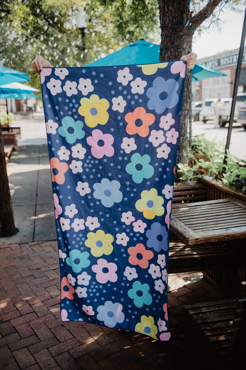 Katydid Beach Towel - Thumbnail 4