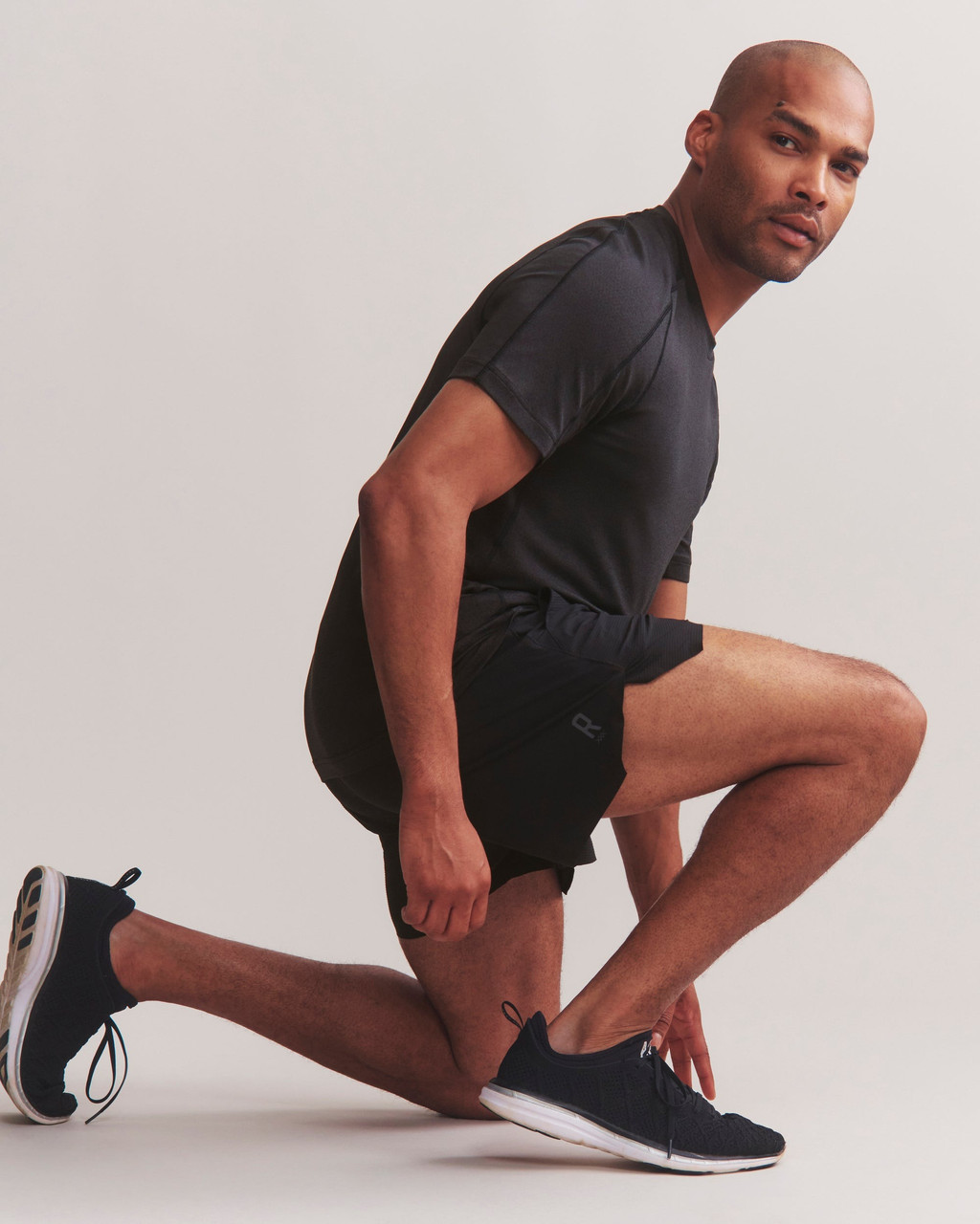 Rhone Men's Invictus 5