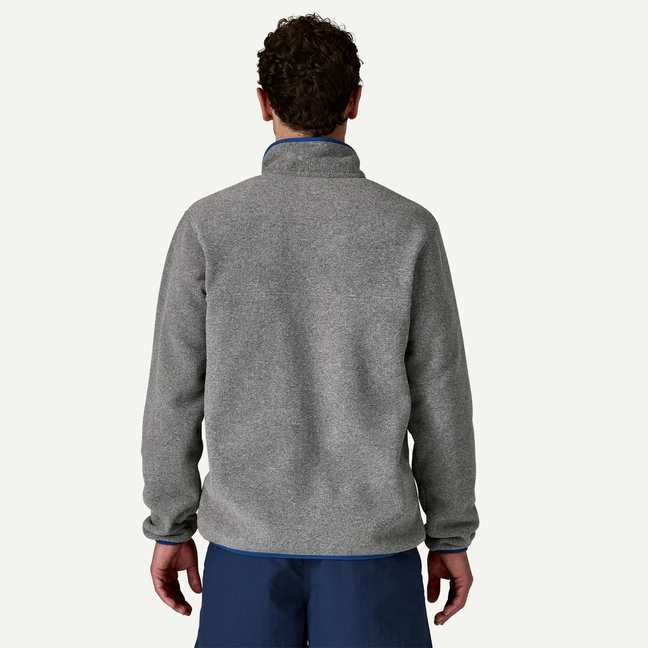 Patagonia Men's Lightweight Synchilla Snap-T Fleece Pullover | TYLER'S