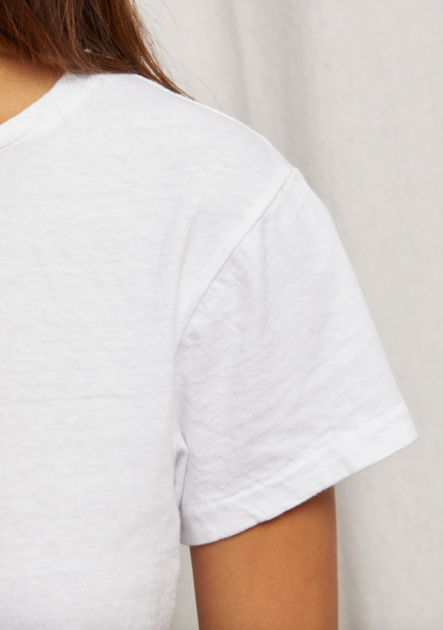 perfectwhitetee Women's Lisa Slim Tee | TYLER'S
