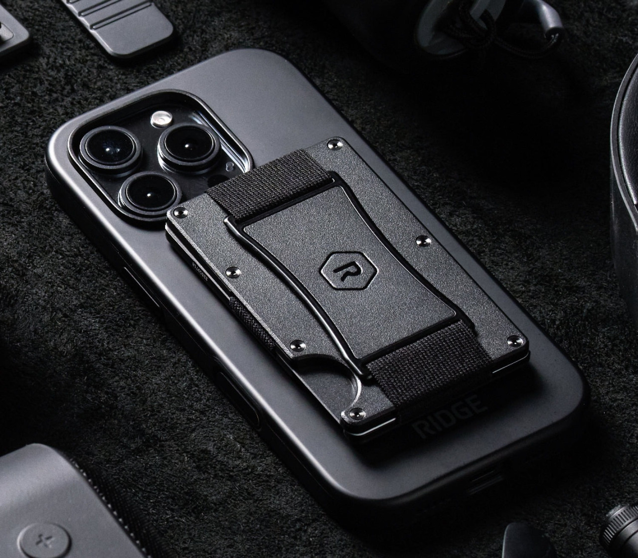 The Ridge MagSafe Matte Black Wallet | TYLER'S
