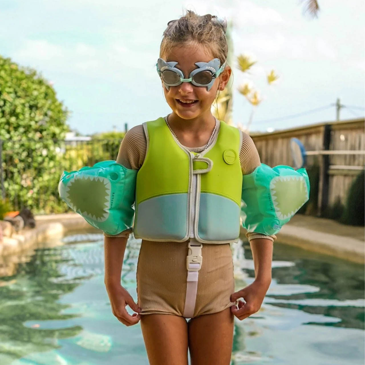 Sunny Life Salty The Shark Swim Goggles - Thumbnail 3
