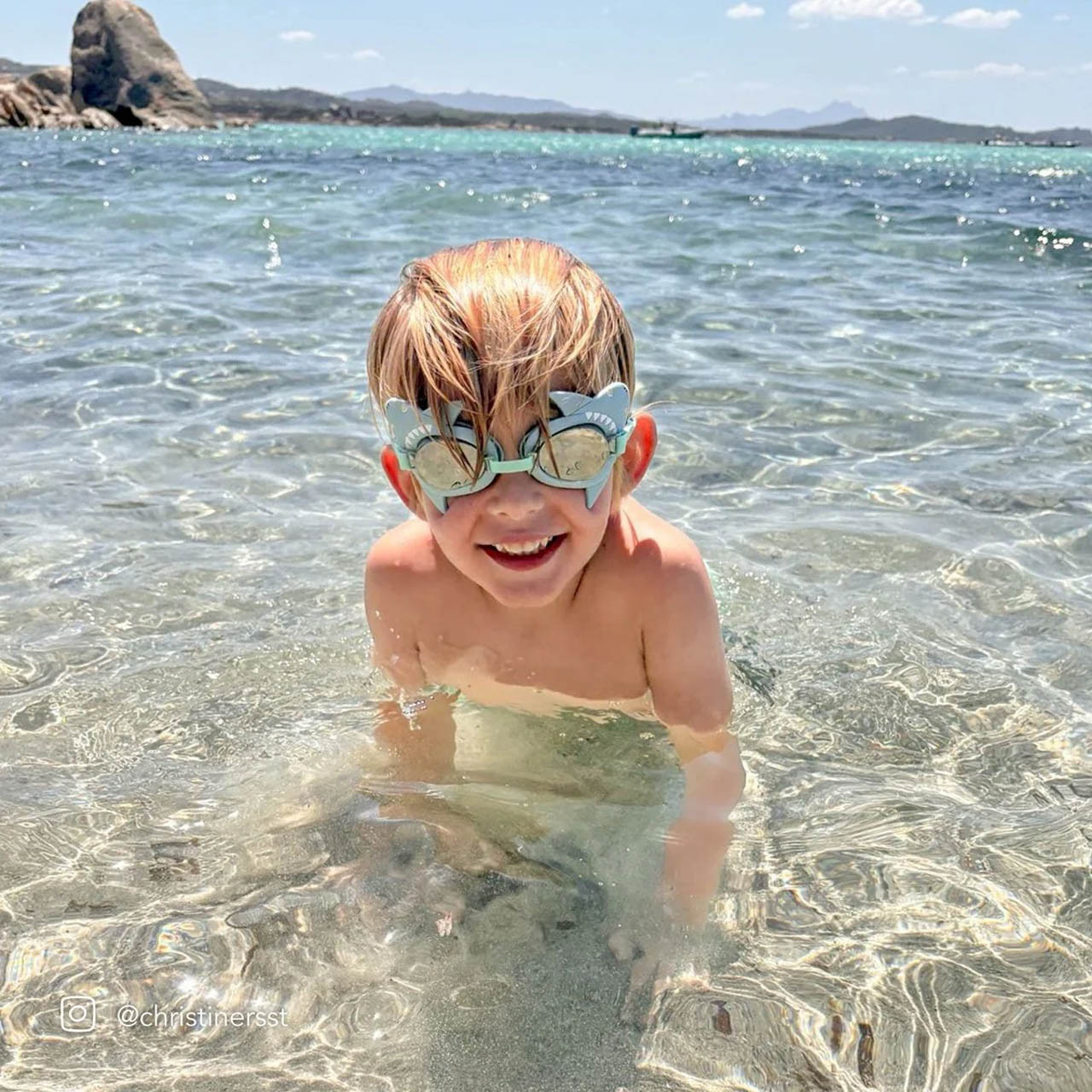 Sunny Life Salty The Shark Swim Goggles - Thumbnail 2