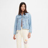 New Levi's Women's Ex-Boyfriend Trucker Jacket $ 98