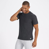 Vuori Strato Tech Tee Charcoal Heather detail