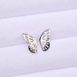 Pura Vida Fly Away Stud Earrings colorway 235501 front view