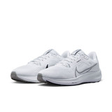 Nike Pegasus 40 Men's Road Running Shoes - White/Wolf Grey