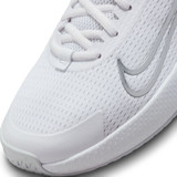 Nike Women's NikeCourt Vapor Lite 2 Tennis Shoes