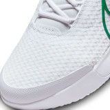 Nike Men's NikeCourt Zoom Pro Tennis Shoes - Off White/Kelly Green