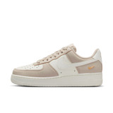 Nike Women's Air Force 1 '07 Shoes