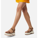The Sorel Women's Dayspring Ankle Strap Platform Sandal in the colorway Velvet Tan/ Chalk