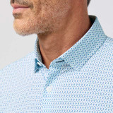 Mizzen+Main Men's Leeward Short Sleeve Dress Shirt in Skyline Blue Multi Diamond back view