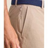The Vineyard Vines Men's On-The-Go Pants in Khaki